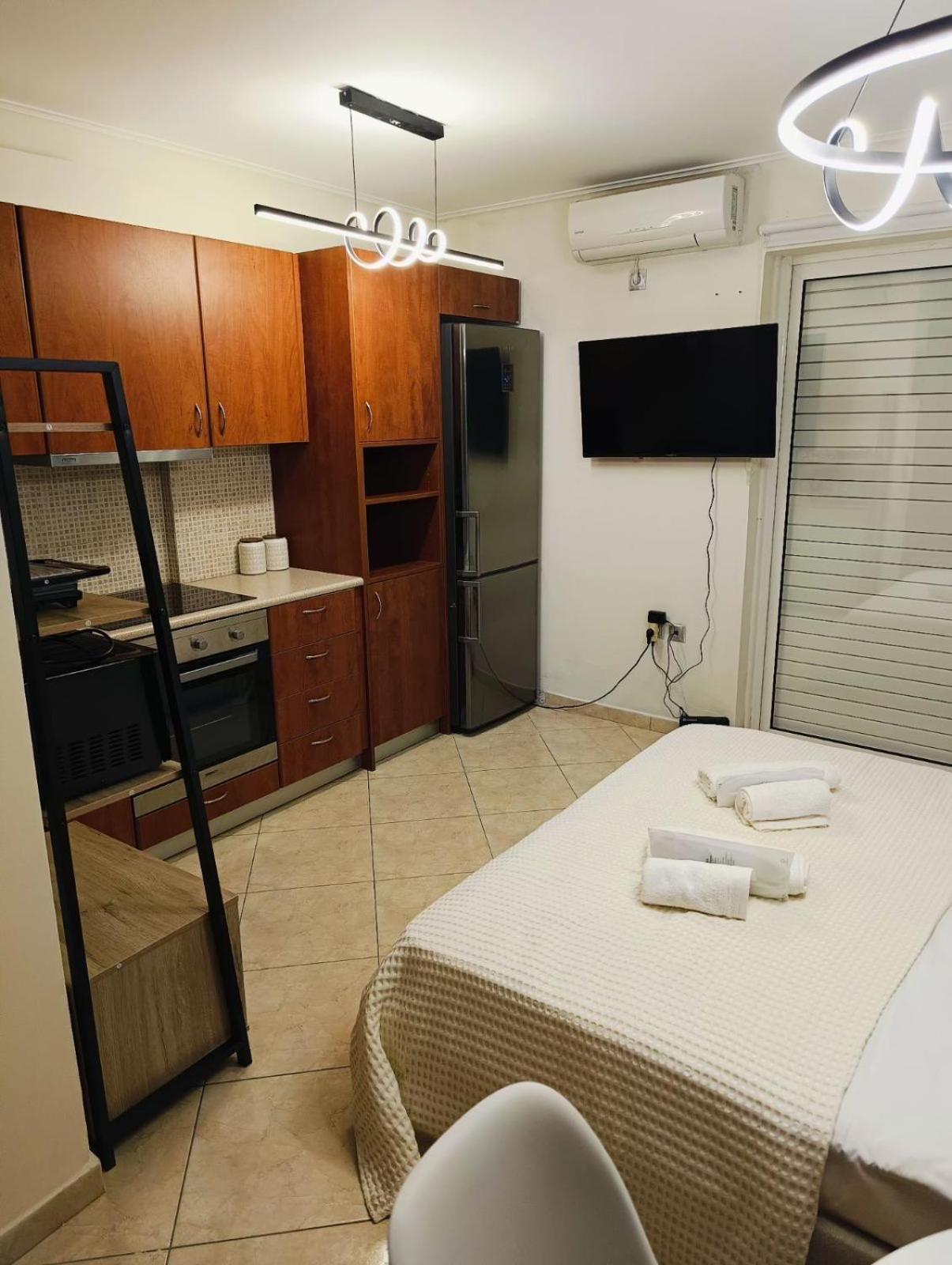 Aiolos Glyfada Super Lux Mini Apartment Athen Exterior foto