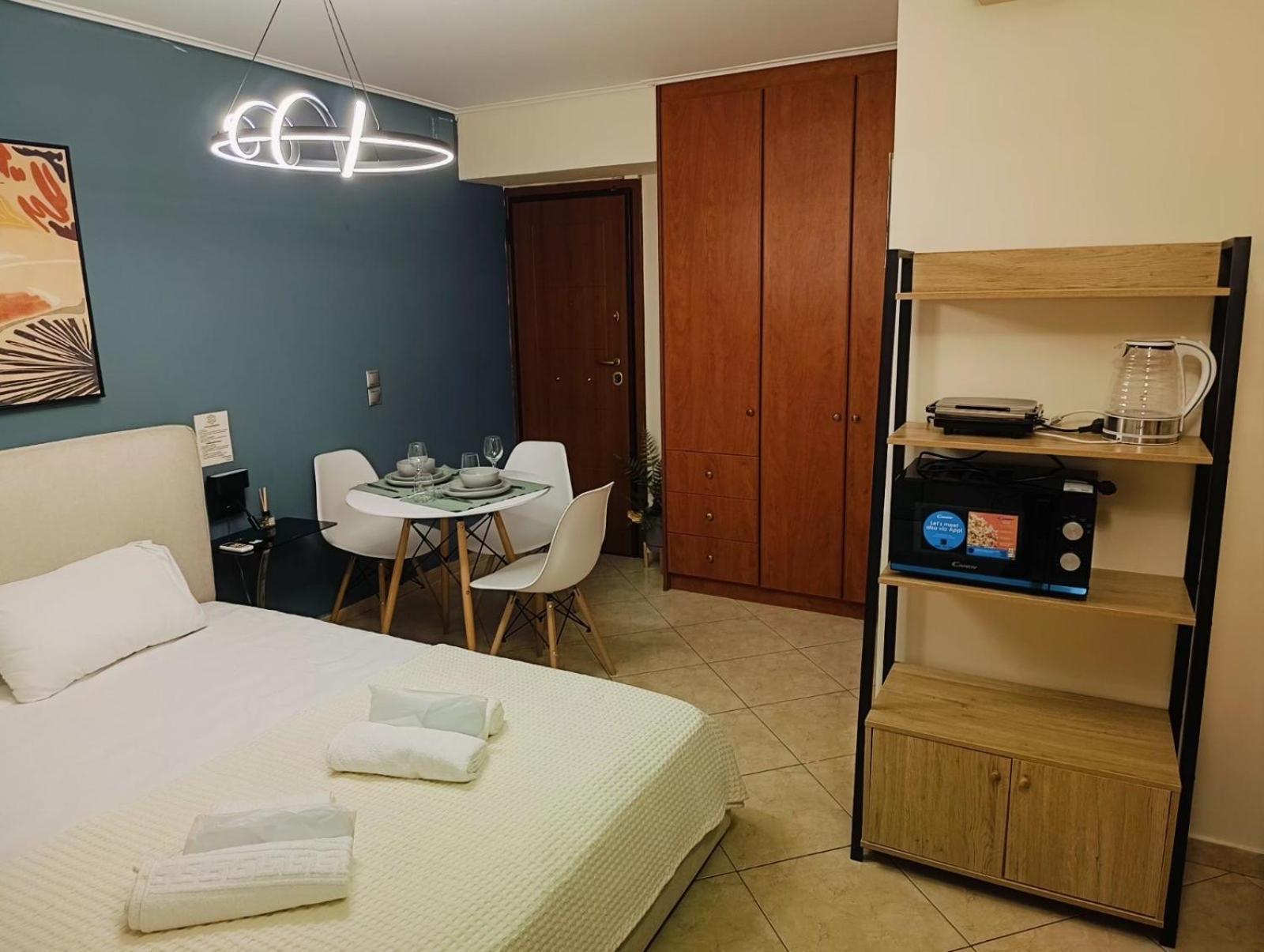 Aiolos Glyfada Super Lux Mini Apartment Athen Exterior foto