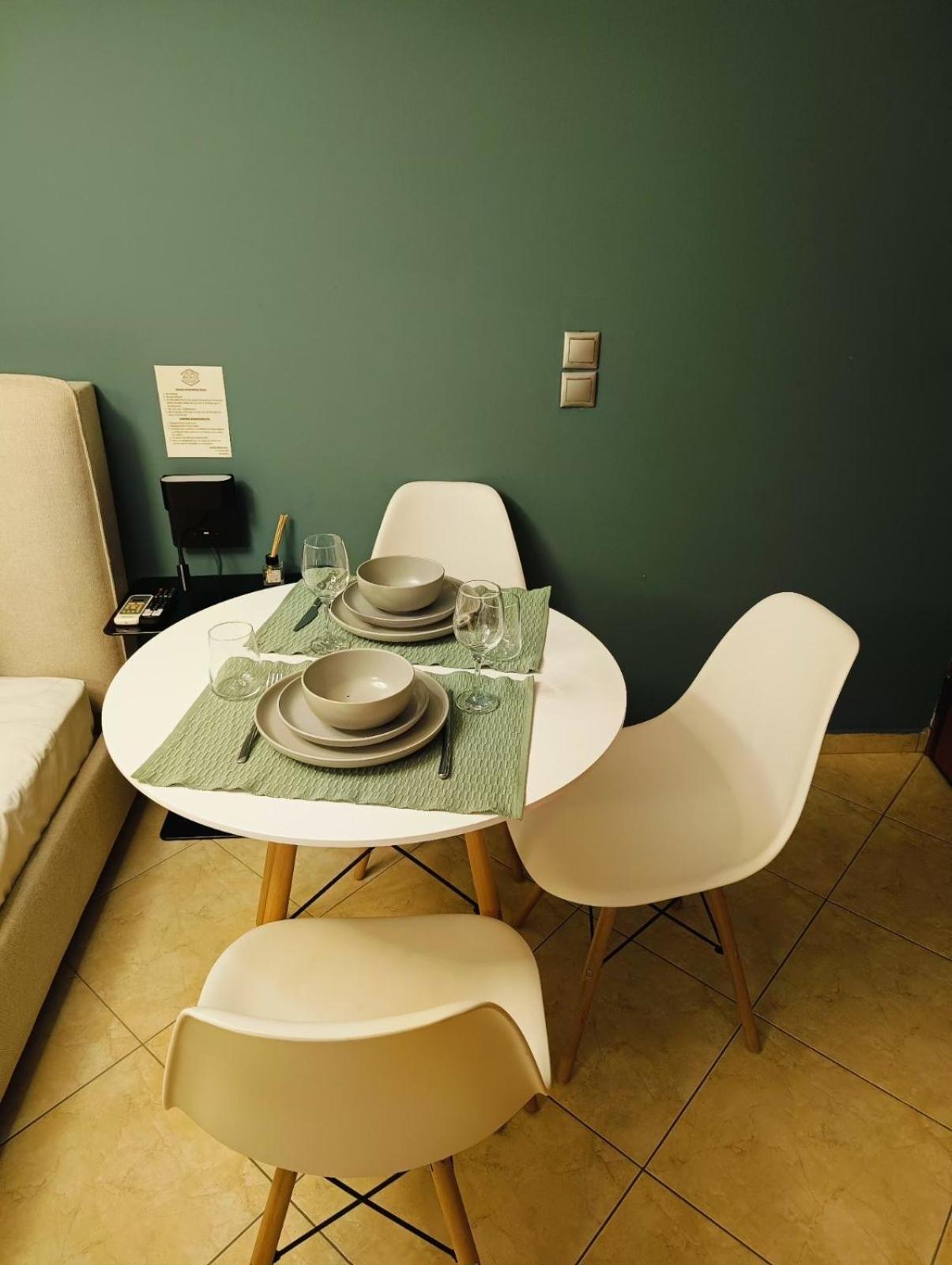 Aiolos Glyfada Super Lux Mini Apartment Athen Exterior foto